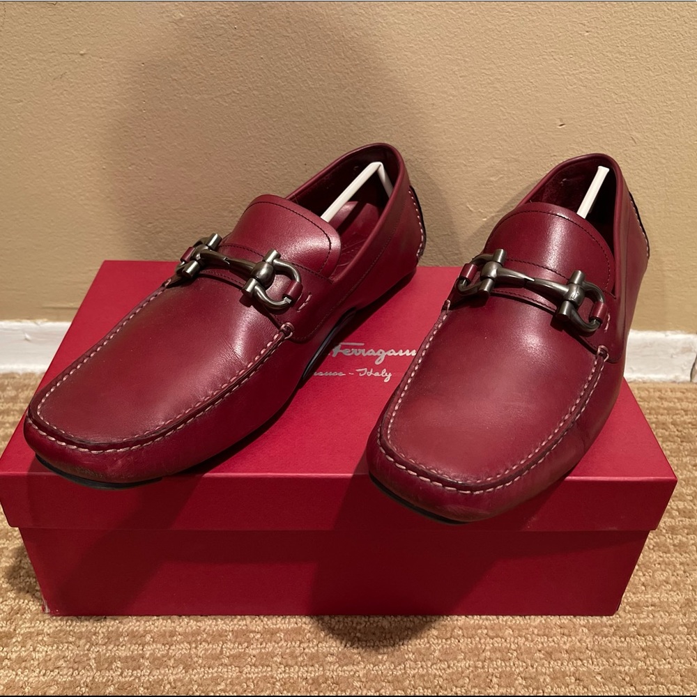 SALVATORE FERRAGAMO PARIGI DRIVING LOAFER 5 11.5 EE BORDEAUX RED CALF